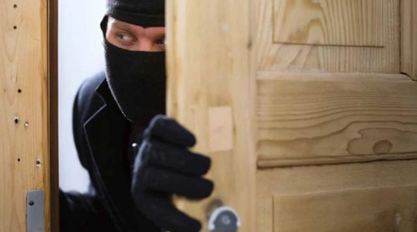 Βόλος: Ανατροπή στην υπόθεση της κλοπής 1,3 εκατ. ευρώ από σπίτι – Μόλις… 50.000 ευρώ η «λεία»;